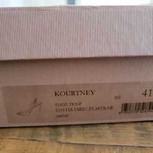 Gianvito Rossi Kourtney Metallic Leather Pumps